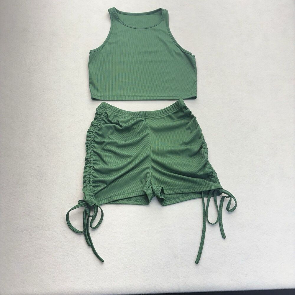 Blush Mark Women’s Green Ribbed Crop Tank & Ruched Shorts Set Size L